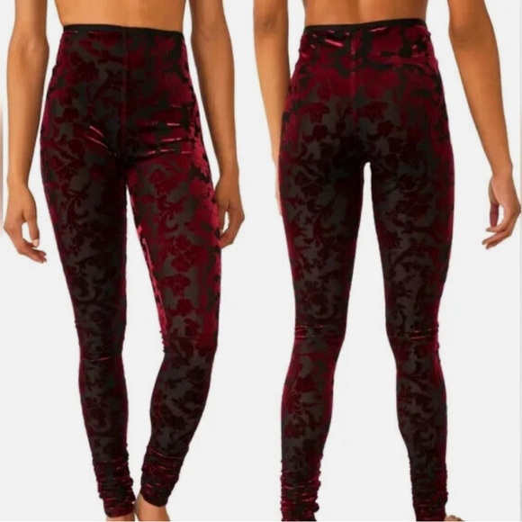 NWOT Free People Red Black Velvet Floral Burnout Leggings - Picture 2 of 3